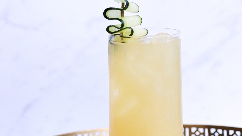 cocktail mit ginger ale