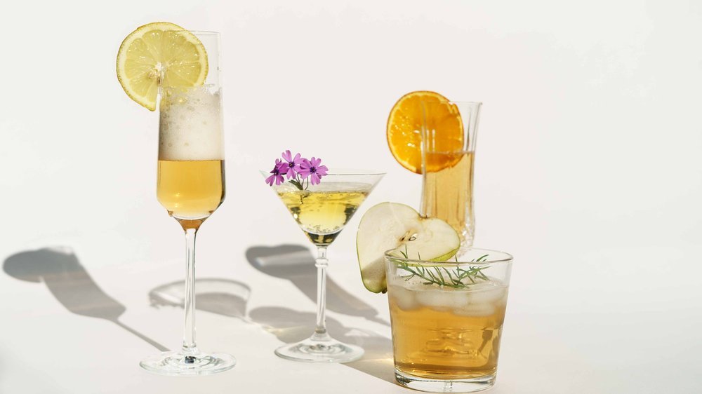 weißer pfirsichsaft cocktail